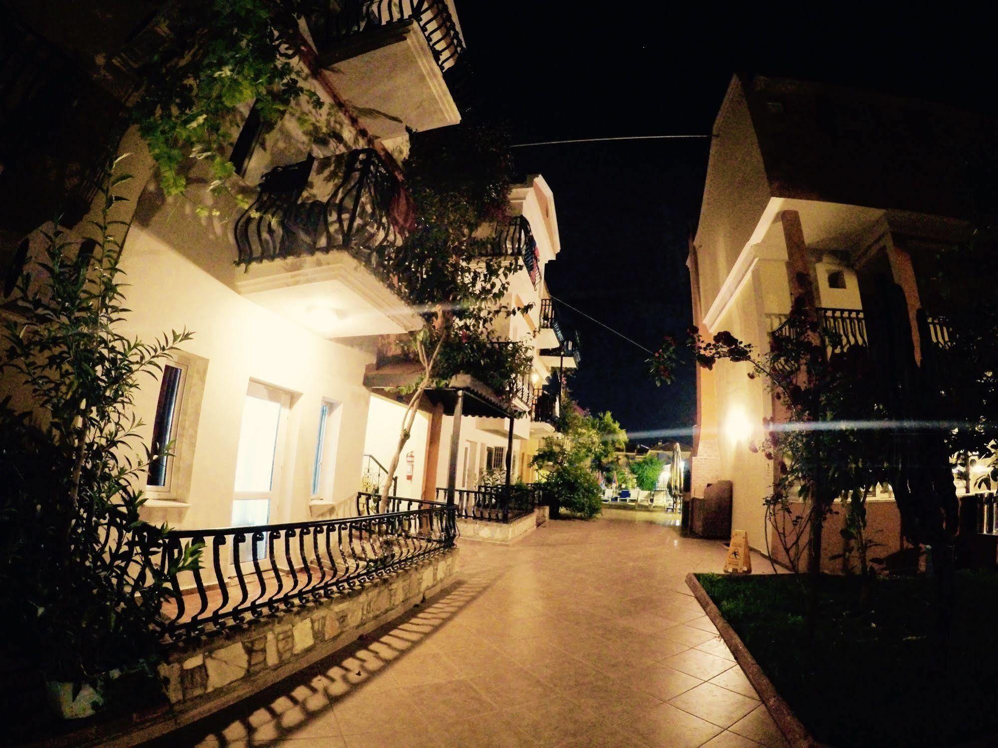 Magic Tulip Hotel Ολουντενίζ Εξωτερικό φωτογραφία